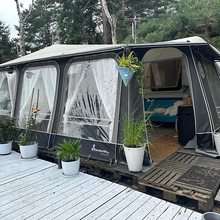 Mary - Duza Przyczepa Z Przedsionkiem I Tarasem Hotel Chałupy Екстериор снимка